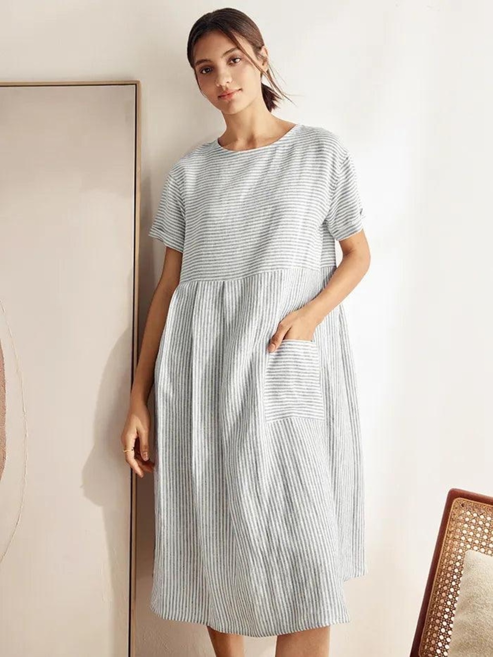 NWT Lintico Sz L White Blue Striped Coastal 100% Linen Midi Relaxed Dress